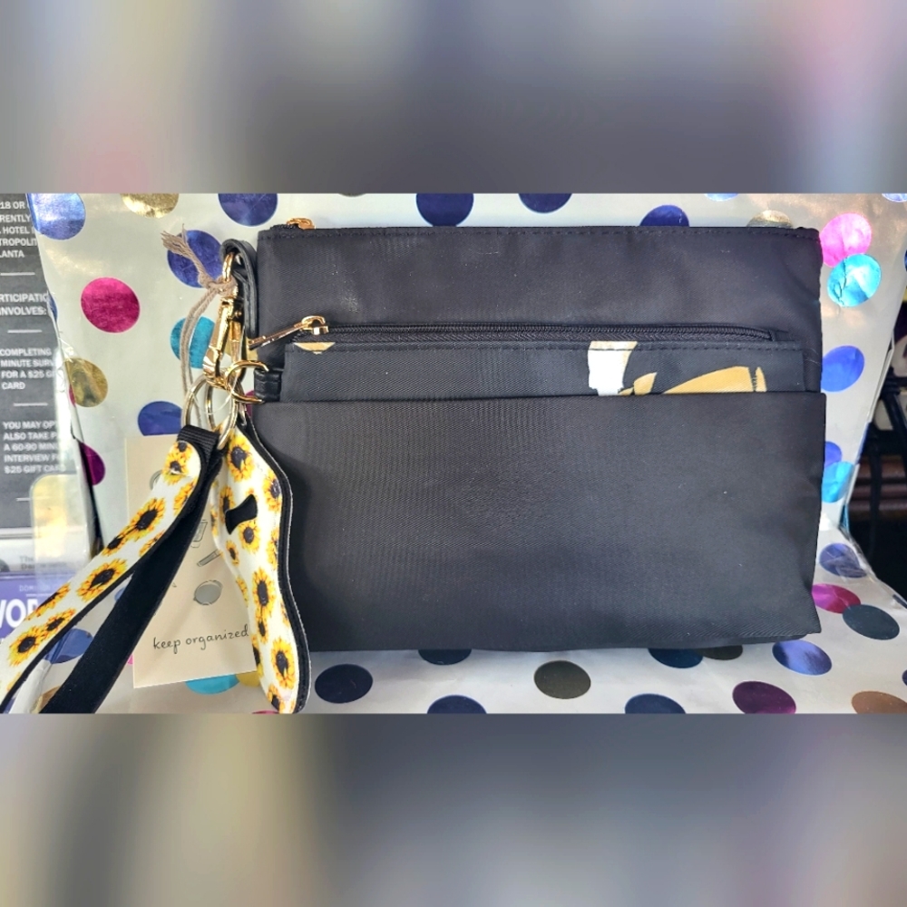 Makeup Organizer with Wristband Chapstick Holder Keychain